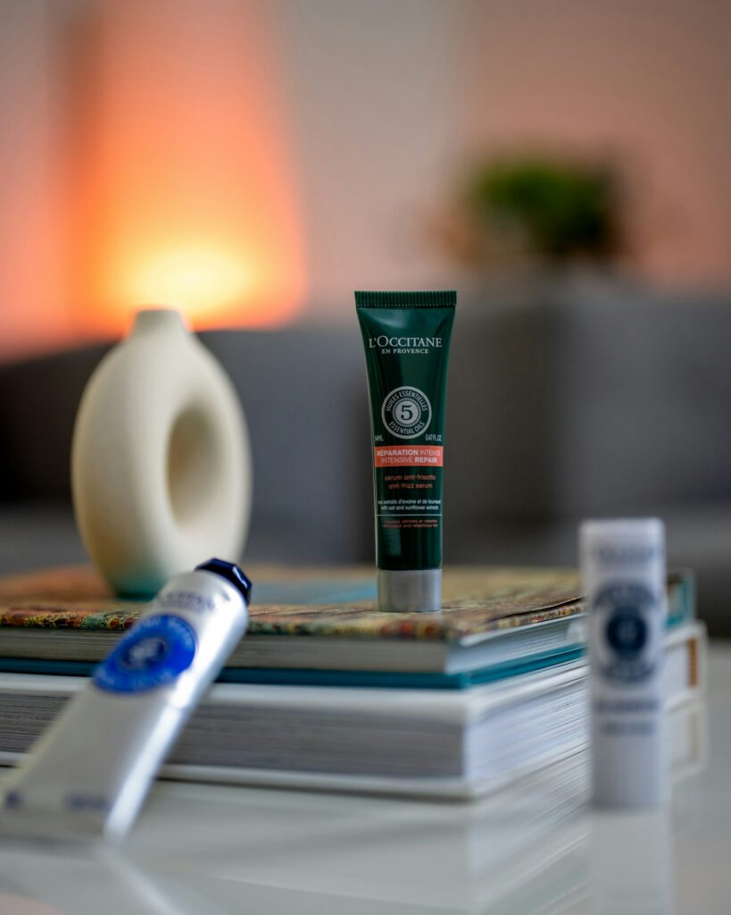 Product photography setup illustrating the kind of product visuals Pippit AI turns into marketing videos
